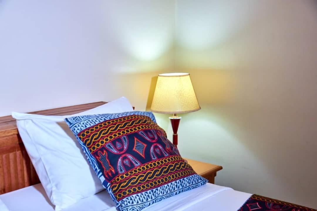 Congress Hotel Yaoundé エクステリア 写真