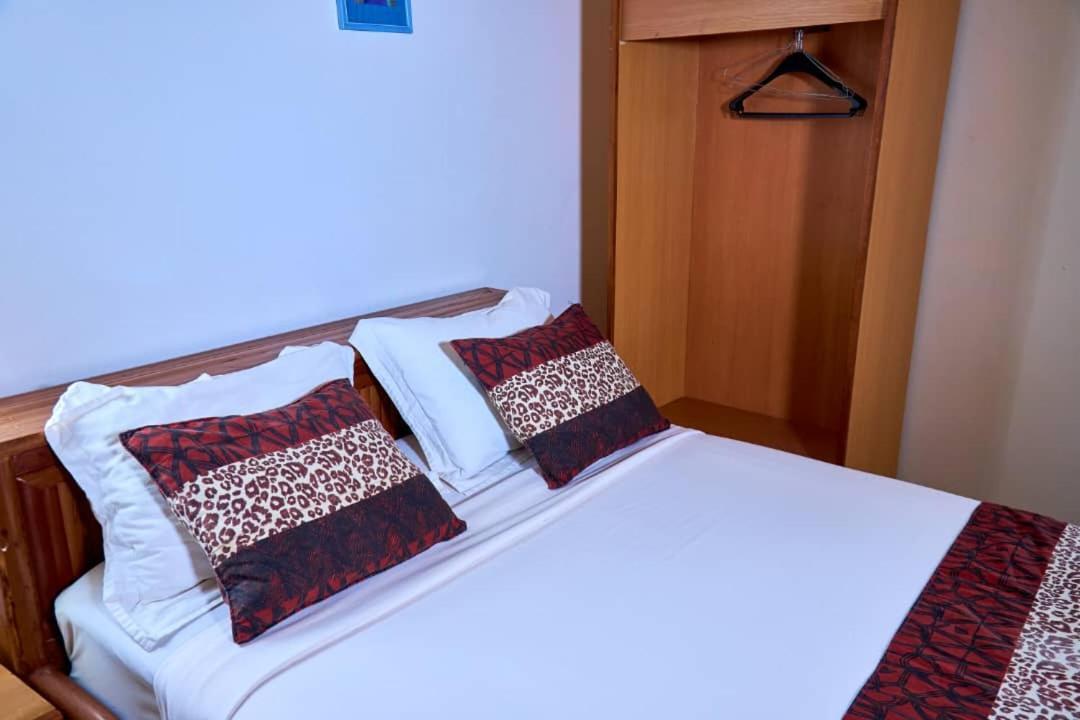 Congress Hotel Yaoundé エクステリア 写真
