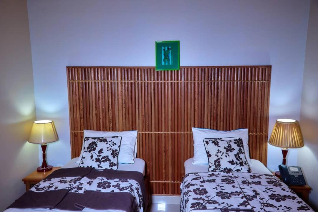 Congress Hotel Yaoundé エクステリア 写真
