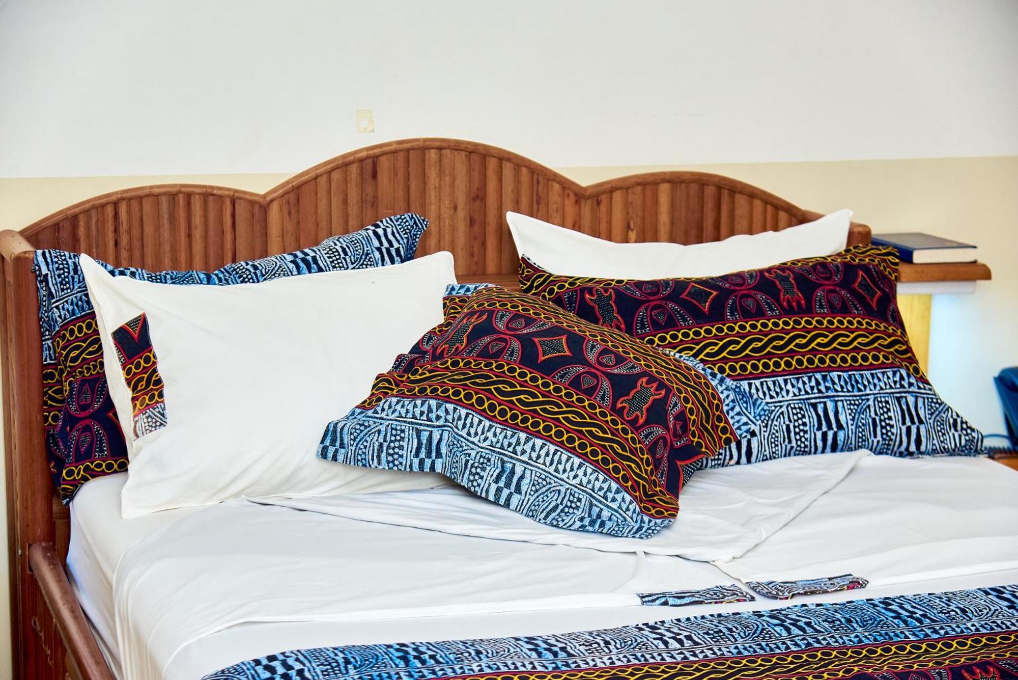 Congress Hotel Yaoundé エクステリア 写真